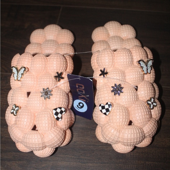 Bubble Slides - Picture 1 of 5